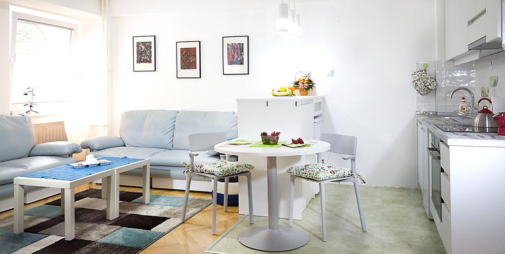 סקופיה Magnolia Apartments מראה חיצוני תמונה